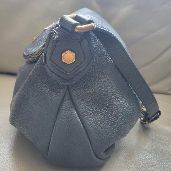 MARC BY MARC JACOBS Classic Q NATASHA Black Crossbody Bag - Picture 4 of 5